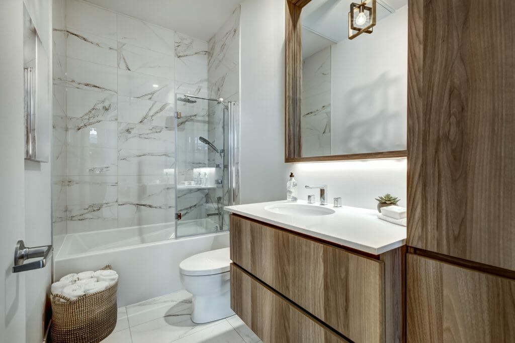 Beautiful Canadian style furnished and nicely staged apartment in brand new apartment building